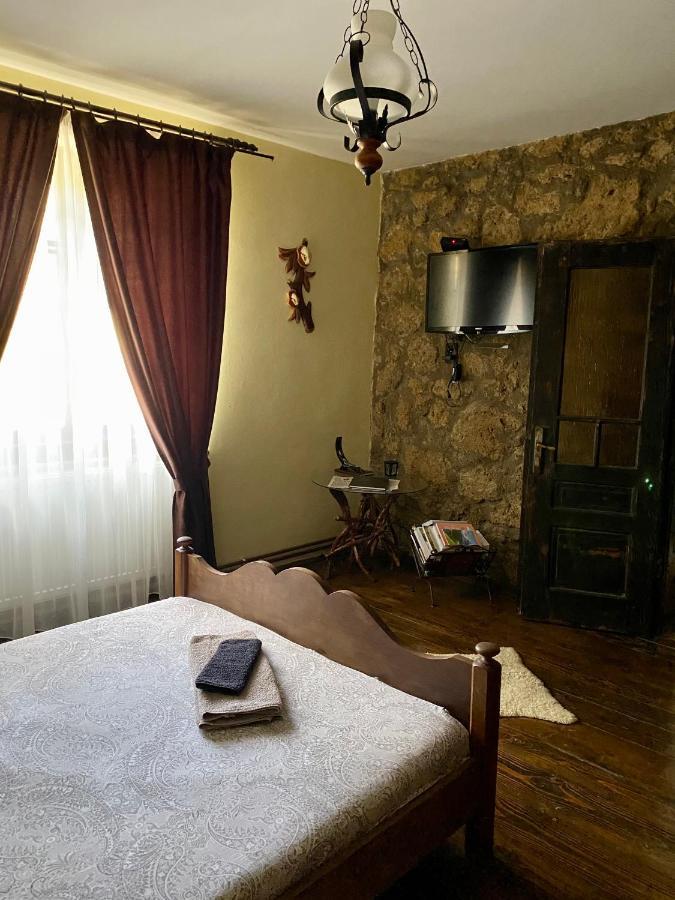 The Hunter House Villa Ciudanovita Exterior photo